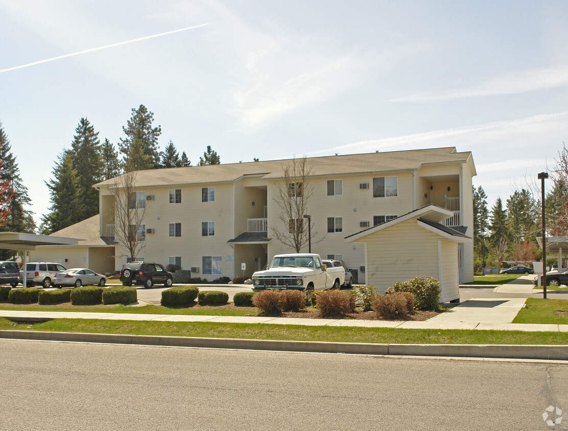 Primary Photo - Silver Lake I & II