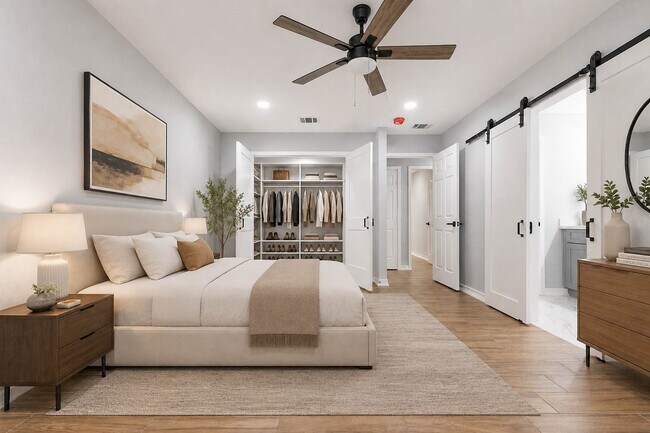 Foto del edificio - 10615 Piping Rock Ln