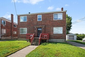 Building Photo - 629 Maple Dr