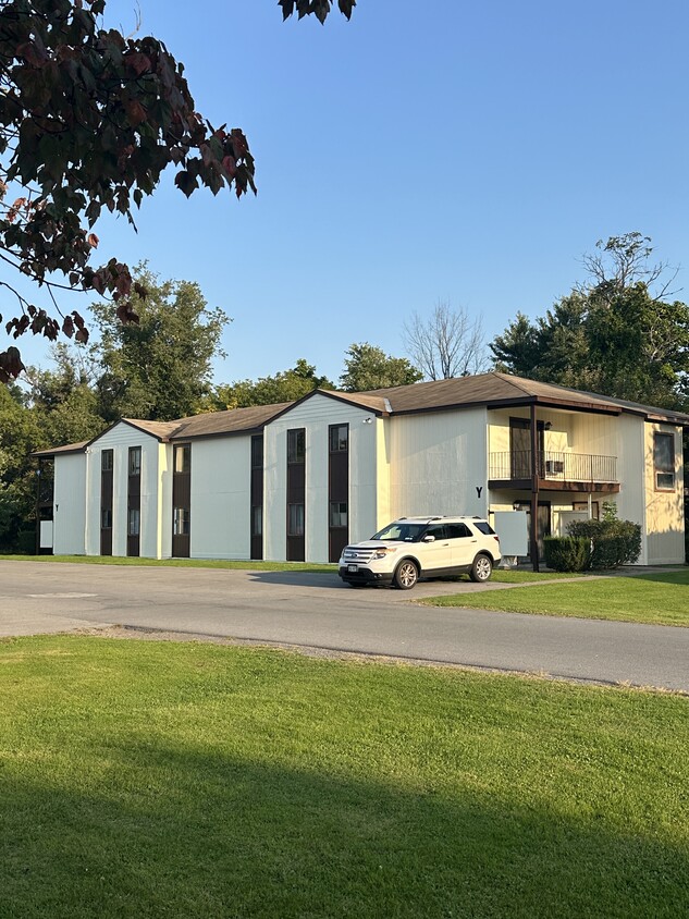 Primary Photo - Hartford Mills Apartments