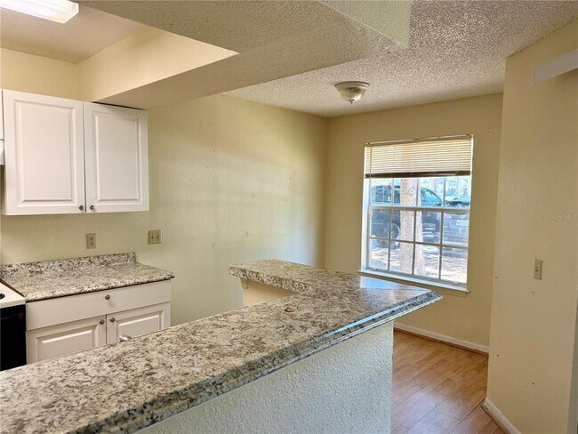 Foto del edificio - 1021 S Hiawassee Rd