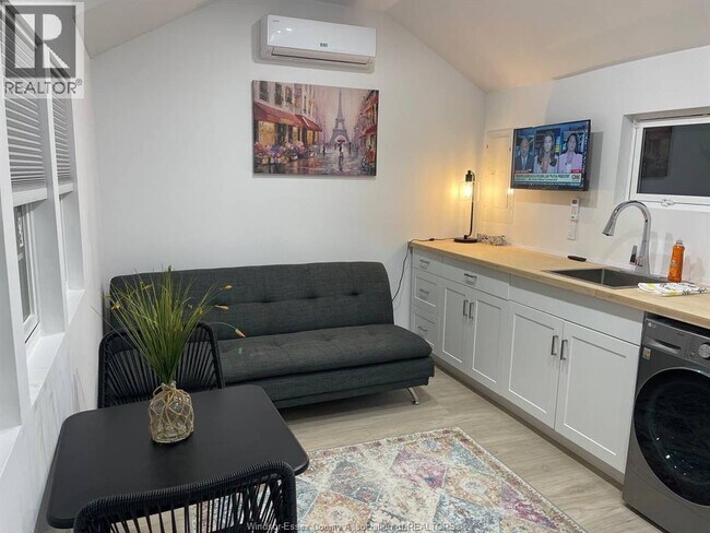 Photo du bâtiment - 265 Geraldine Crescent