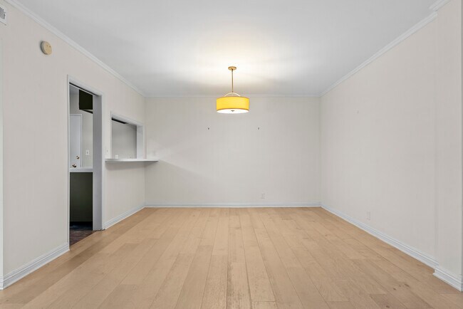 Foto del edificio - 7309 Franklin Ave