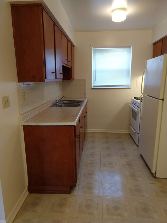 Foto del edificio - 5361 Plumridge Dr