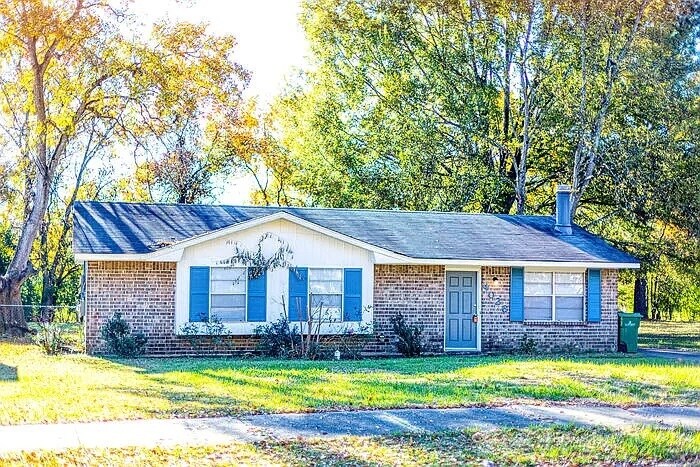 Foto principal - 4026 St Louis Rd