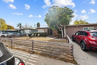 Building Photo - 6239-6241 Mary Ln Dr