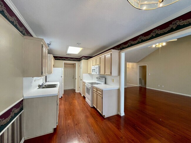 Foto del edificio - 5275 Timberline Ln, Beaumont TX 77706