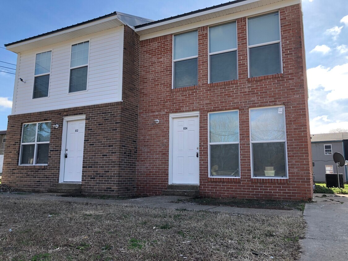 Primary Photo - 834 Old Hickory Blvd