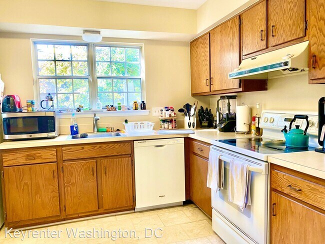 Building Photo - 3 br, 2.5 bath House - 4524 Boastfield Ln
