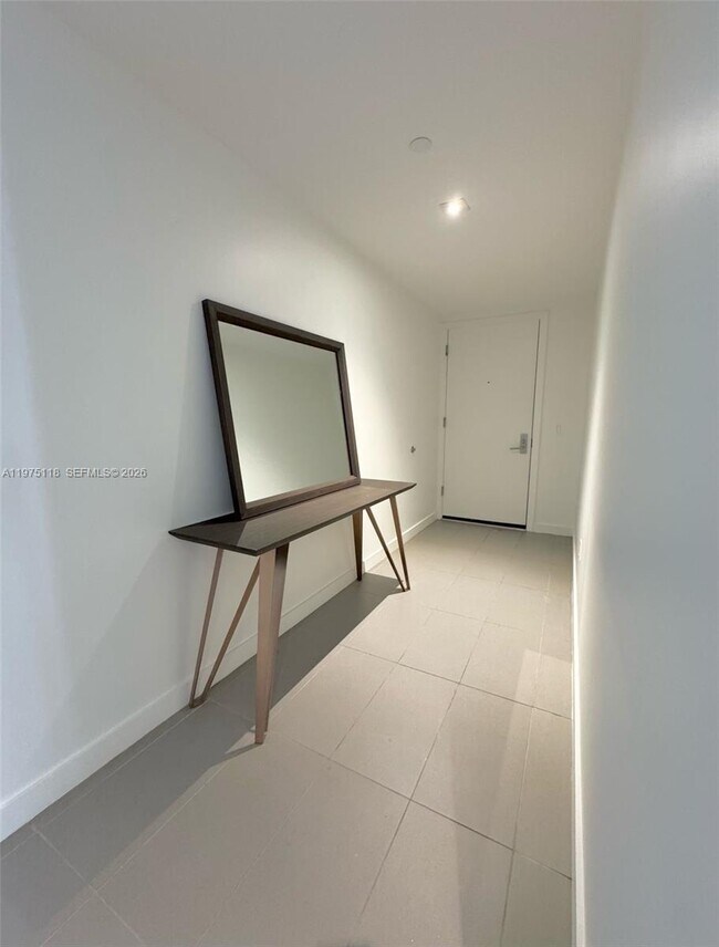 Foto del edificio - 1600 NE 1st Ave