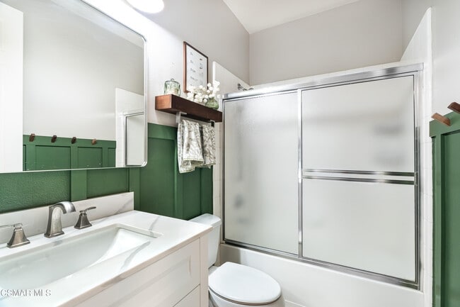 Foto del edificio - 4672 Calle San Juan