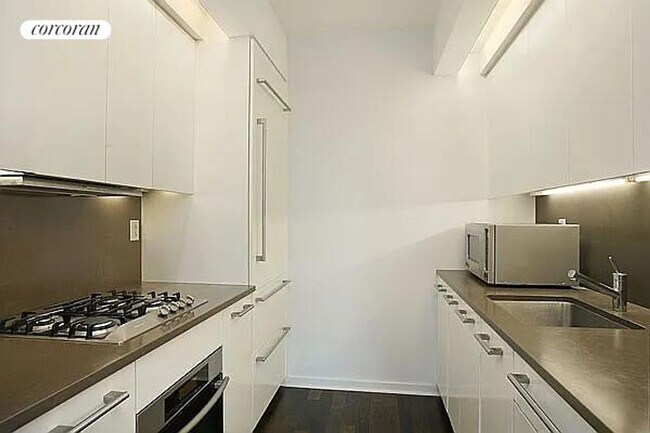 Foto del edificio - 340 E 23rd St