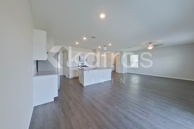 Foto del edificio - 32133 Katelin Cir