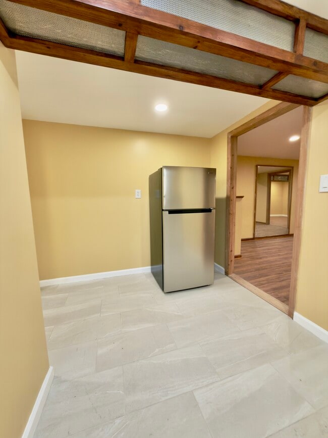 Building Photo - 24-16-16 83rd St