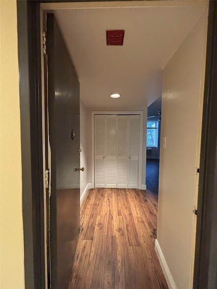 Foto del edificio - 7520 Hornwood Dr