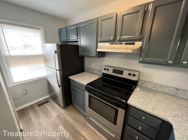 Building Photo - 3 br, 2 bath House - 15 Astor Ct