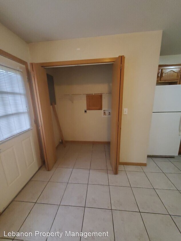 627 Texas St, Lebanon, MO 65536 House Rental in Lebanon, MO