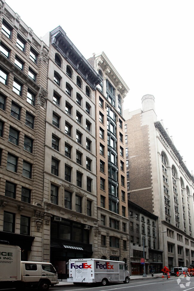 Foto del edificio - 9 W 20th St