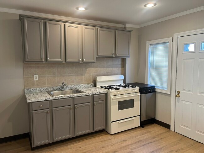 Foto del edificio - 3290 Tilton St