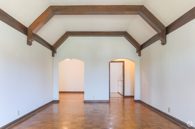 Parte superior del delta - MarCon Blackstone Apartments