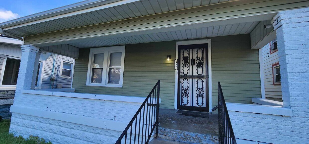 Fully Renovated Home! 3 Bedroom with Basem... - Fully Renovated Home! 3 Bedroom with Basem...