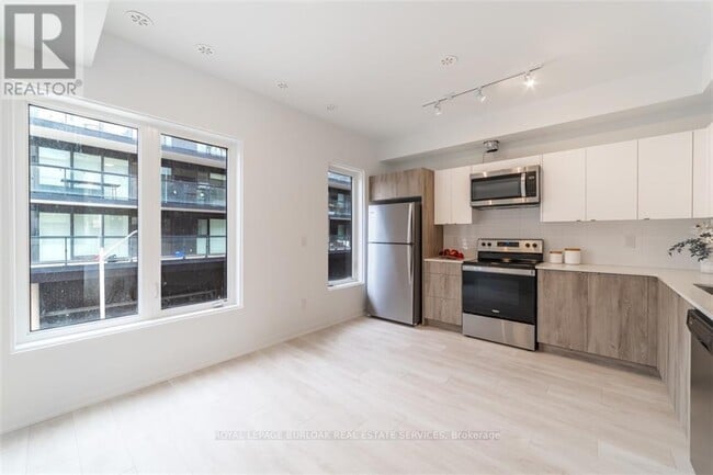 Photo du bâtiment - 1095 Cooke Blvd.