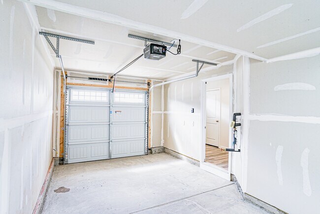 Foto del edificio - 231 Brooklane Ct