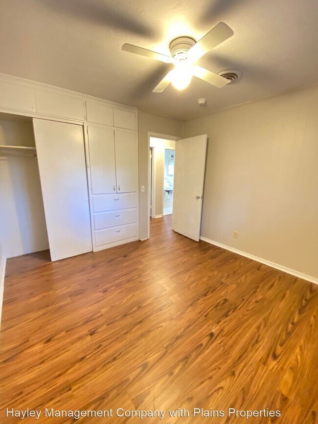 Building Photo - 2 br, 1 bath House - 1026 Old Mill Rd