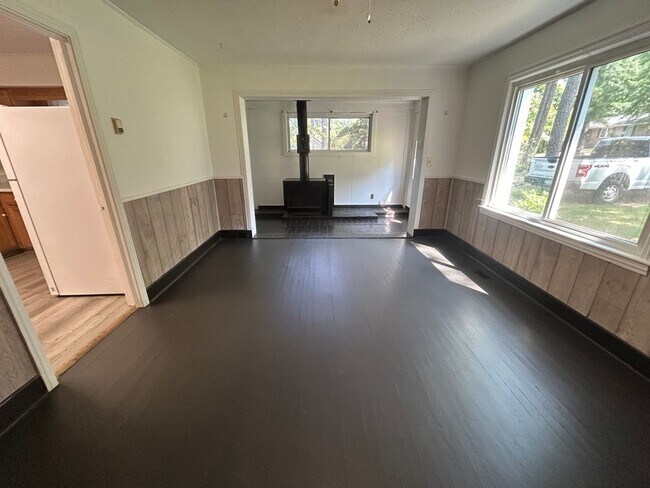 Building Photo - 244 Vallejo Cir