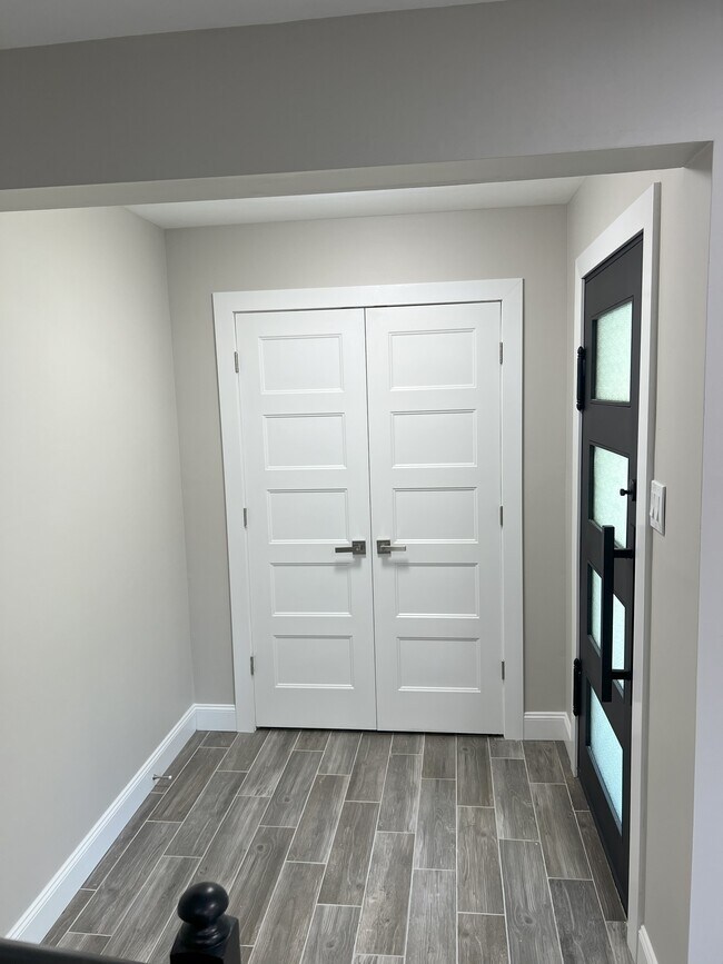 Foto del edificio - 223 Foxwood Ln