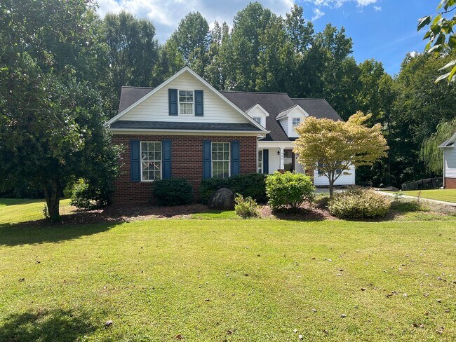 Foto del edificio - For Rent in Charleston Ridge