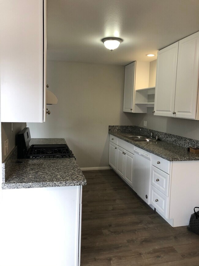 Building Photo - 1635 Coriander Dr