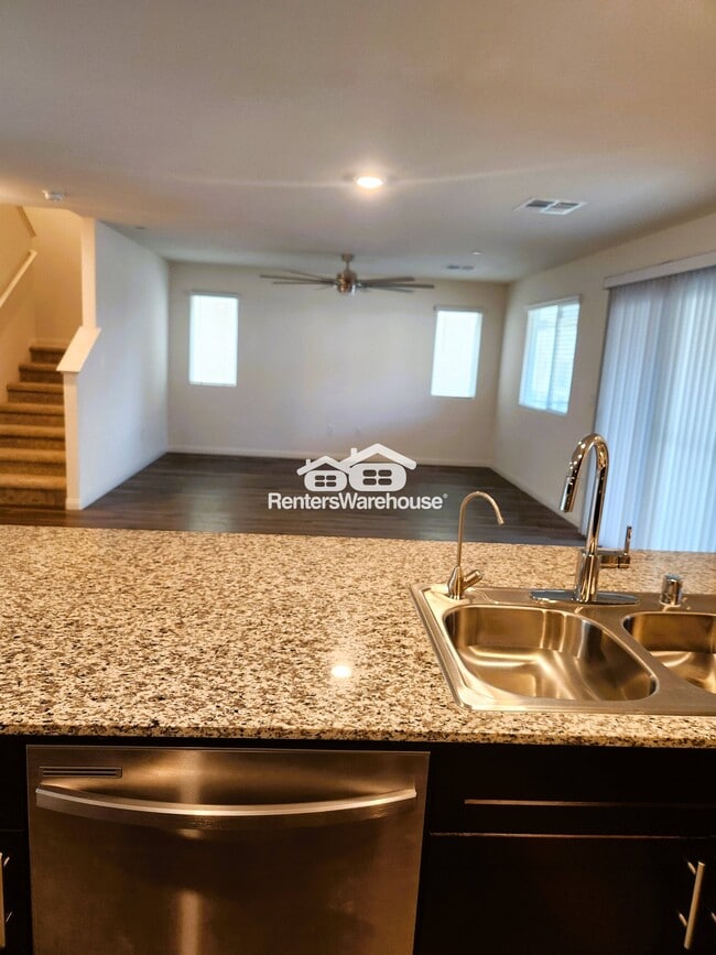 Building Photo - 7010 Crimson Shadow St