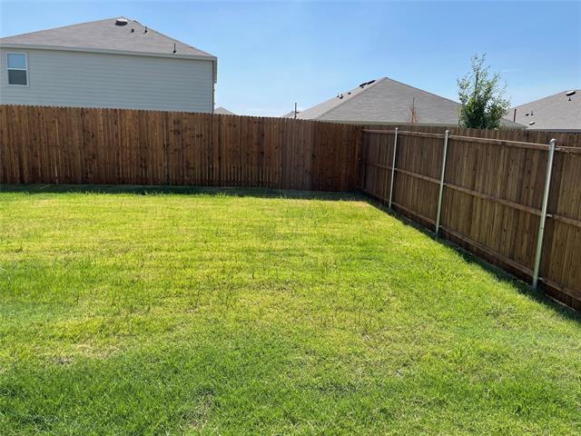 Building Photo - 16020 Pemberly Ln