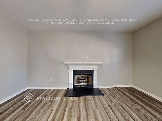 Building Photo - 3605 Saguaro Ct
