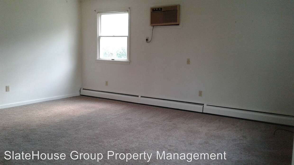 Primary Photo - 1036 Reinoehl St