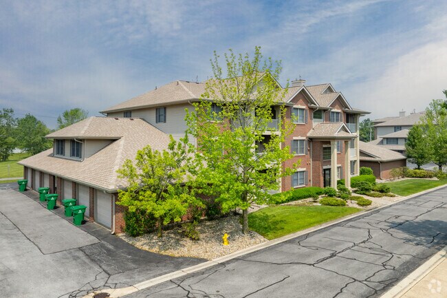 White Oak Woods Condominiums