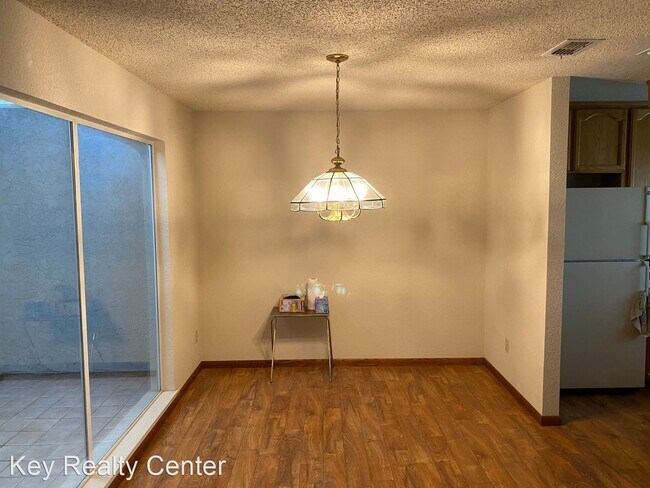 Building Photo - 2 br, 2 bath House - 7413 Sunspark Lane