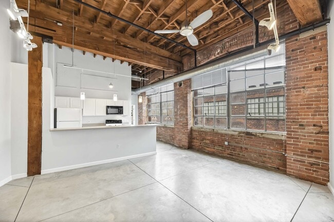 Building Photo - SoHo Lofts