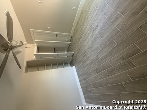 Building Photo - 1629 W Wildwood Dr