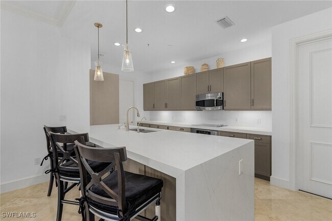 Foto del edificio - 780 5th Ave S