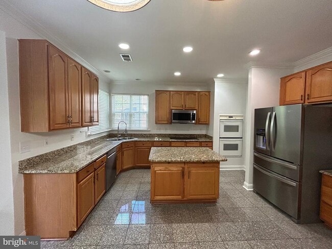 Building Photo - 46728 Hollow Mountain Pl