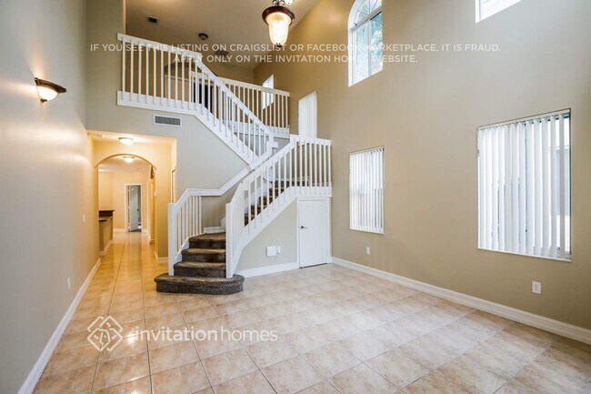 Foto del edificio - 15533 SW 13th Terrace