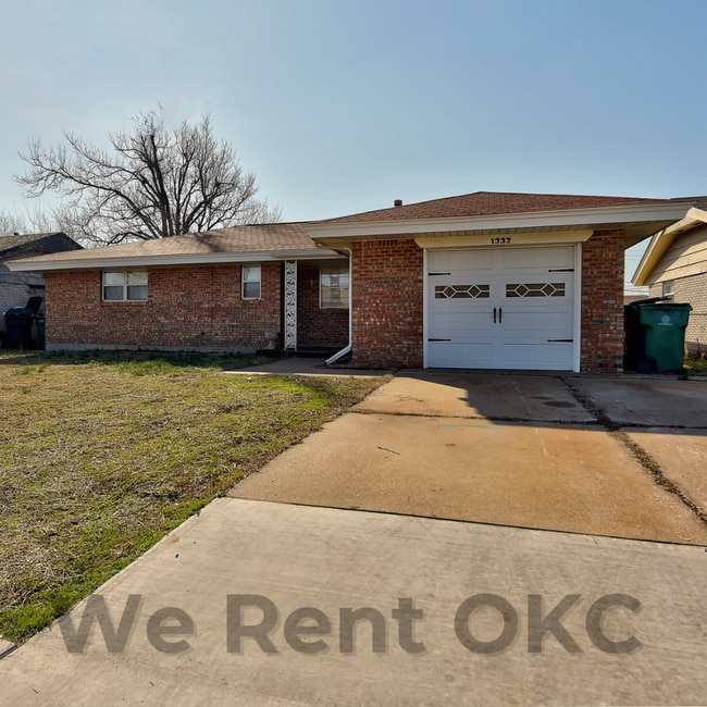 Foto del edificio - 1332 SW 77th Pl