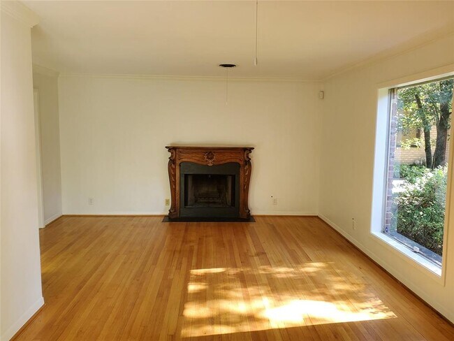 Building Photo - 6409 Edloe St