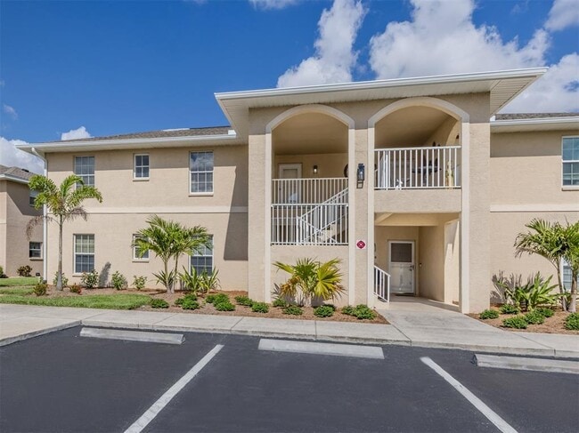 Building Photo - 5800 Sabal Trace Dr
