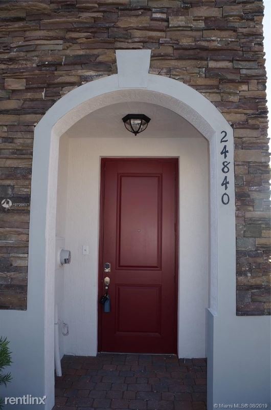 Foto del edificio - 3 br, 2.5 bath Townhome - 24820 sw 116th ave