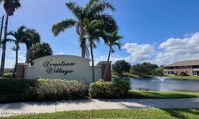 Building Photo - 1055 Venetian Dr