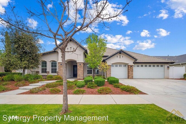Foto del edificio - 5 br, 3 bath House - 2917 Barrowby St