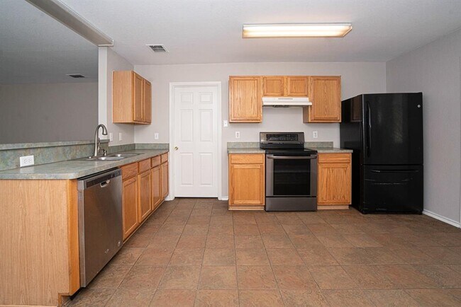 Building Photo - 2704 Frontier Ln